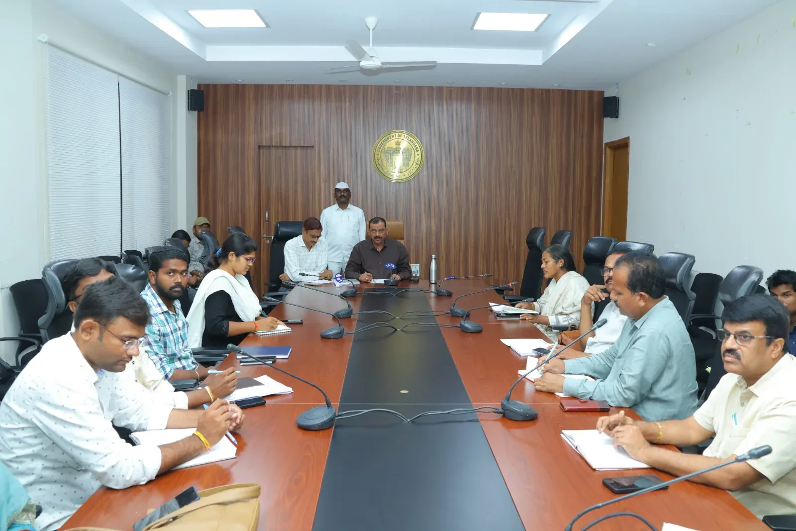 అదనపు కలెక్టర్ ఎన్ రవి